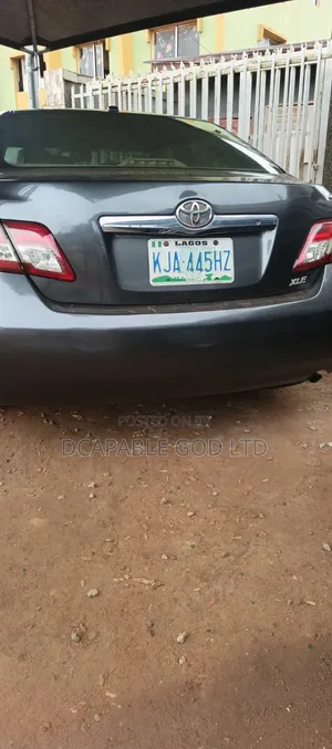 Toyota Camry 2010 Black
