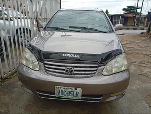 Toyota Corolla 2004 Gray