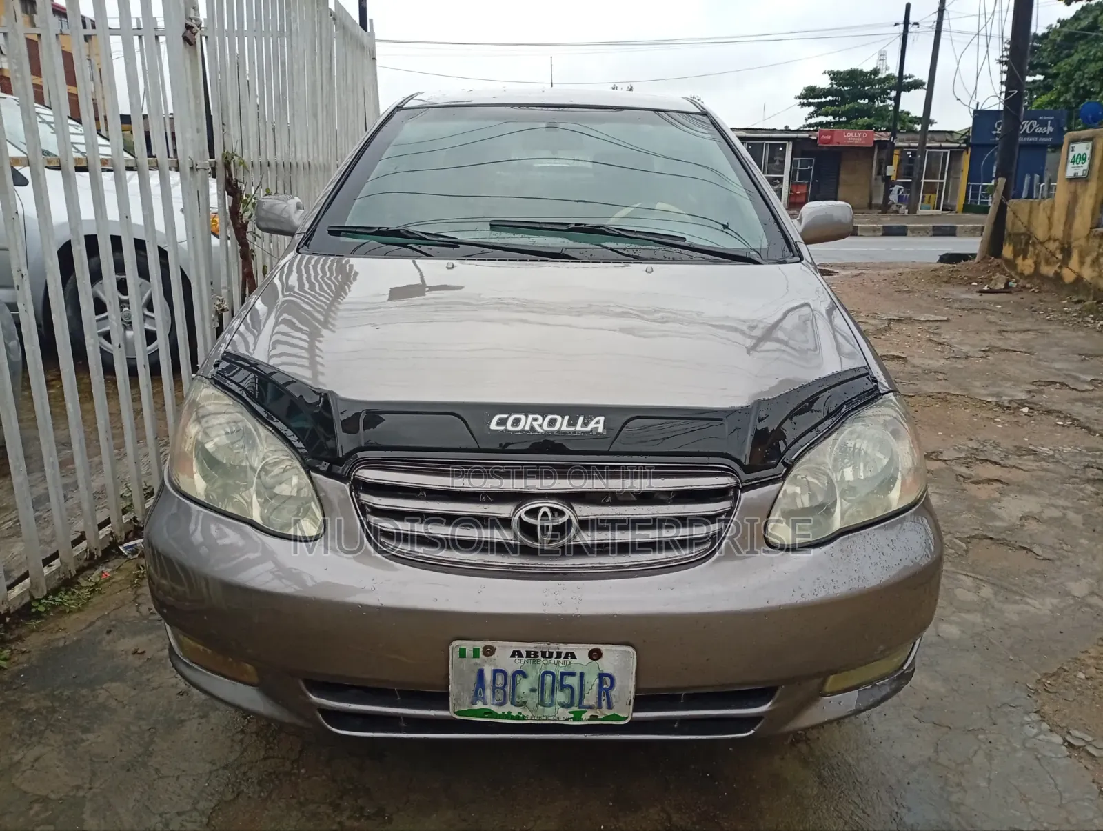 Toyota Corolla 2004 Gray