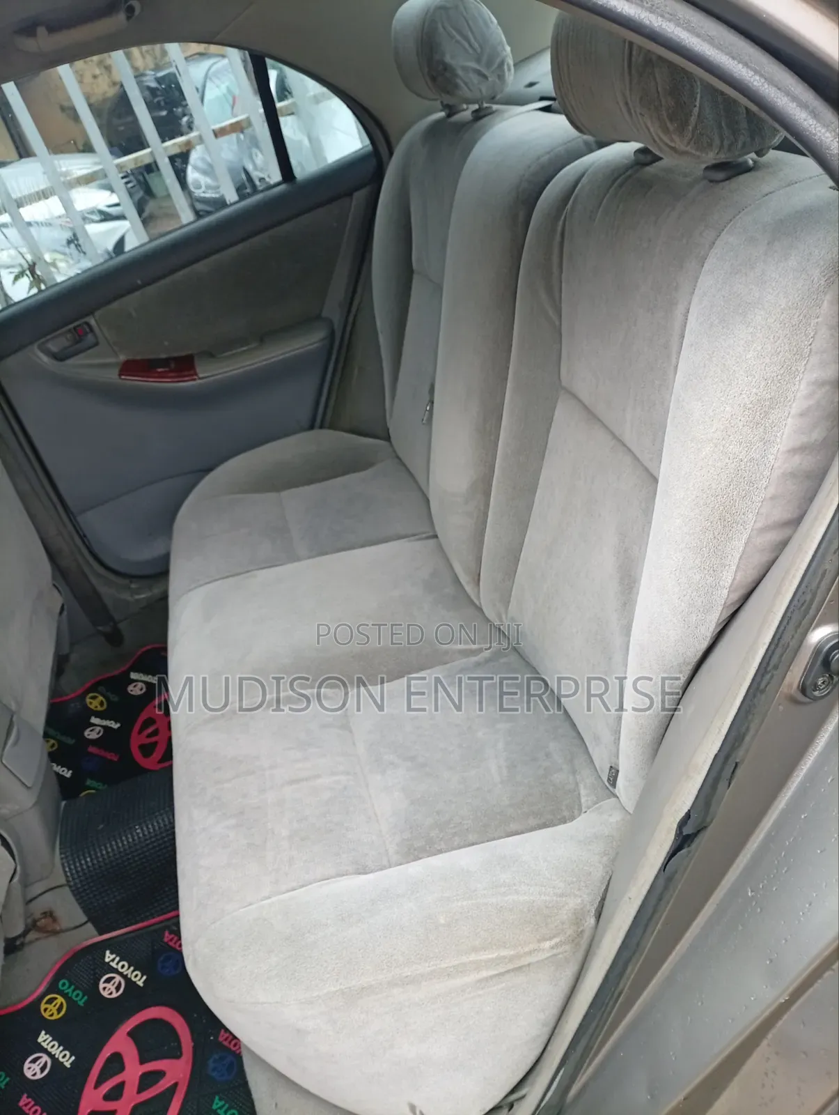 Toyota Corolla 2004 Gray