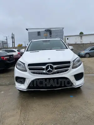 Mercedes-Benz GLE-Class GLE 350d 4MATIC 2017 White