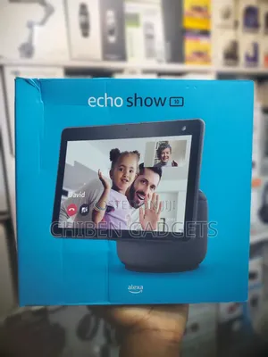 Alexa Echo Show 10 Smart Home Speaks