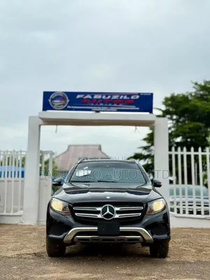 Mercedes-Benz GLC-Class 2016 Black