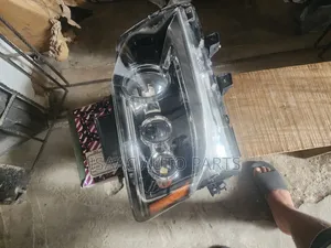 Headlight GX 460 2015