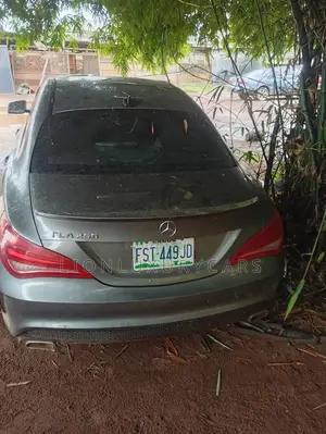 Mercedes-Benz CLA-Class 2016 Silver