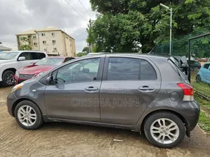 Toyota Yaris 2009 Gray