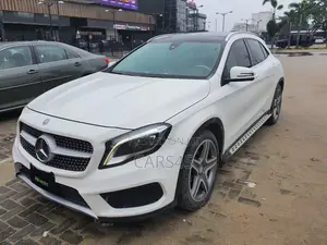 Mercedes-Benz GLA 250 2015 White