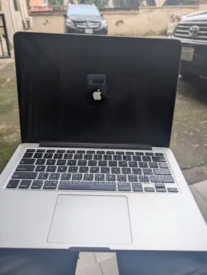 Laptop Apple MacBook Pro 2015 8GB Intel Core i5 SSD 256GB