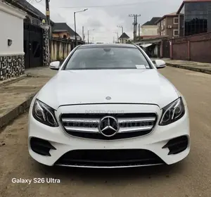 Mercedes-Benz E300 4Matic AWD Sedan (2.0L 4cyl 9A) 2017 White