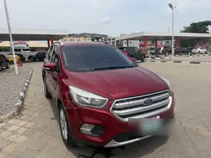 Ford Escape S FWD 2018 Red