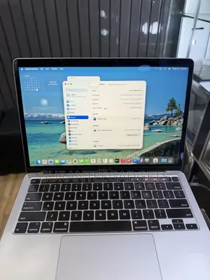 Laptop Apple MacBook Pro 2020 16GB Intel Core i7 SSD 512GB