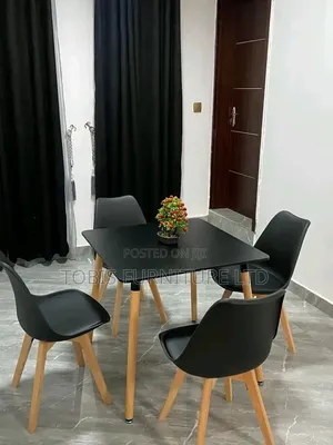Modern 4-Seater Dining Set