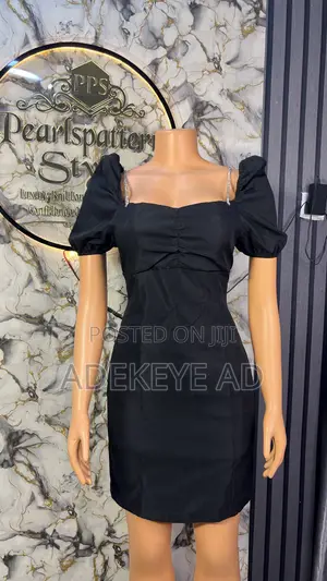Uk Thrift Gowns Grade 1