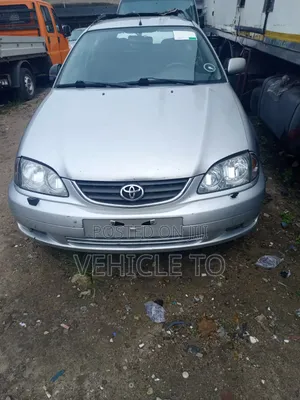 Toyota Avensis 2003 Silver