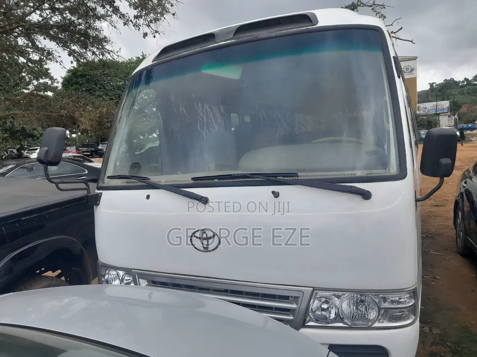 Toyota Coaster 2010 White