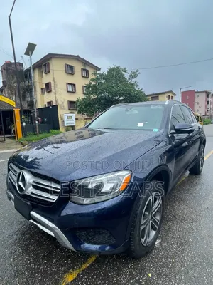Mercedes-Benz GLC-Class 2016 Blue