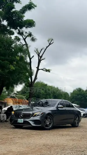 Mercedes-Benz E300 2018 Gray