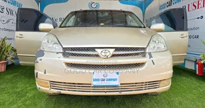 Toyota Sienna 2004 Gold