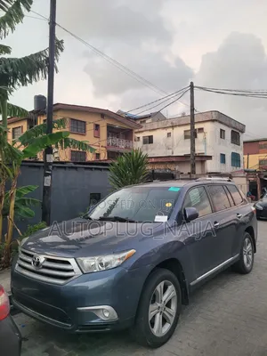 Toyota Highlander 2011 Blue