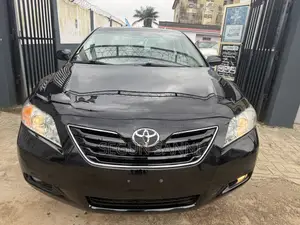 Toyota Camry XLE V6 4dr Sedan (3.5L 6cyl 6AM) 2009 Black