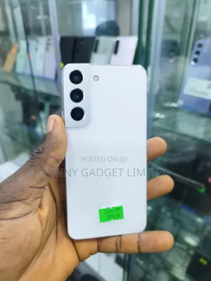 Samsung Galaxy S22 5G 256 GB White