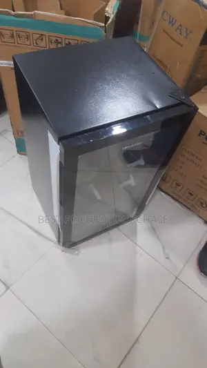 Brand New Hisense JC-94 Mini Fridge for Restaurant Counter