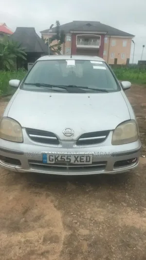 Nissan Pino 2007 Silver