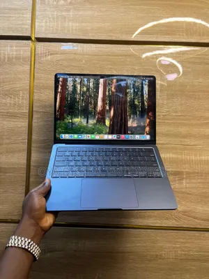 Laptop Apple MacBook Air 2025 M4 16GB Apple M4 SSD 256GB