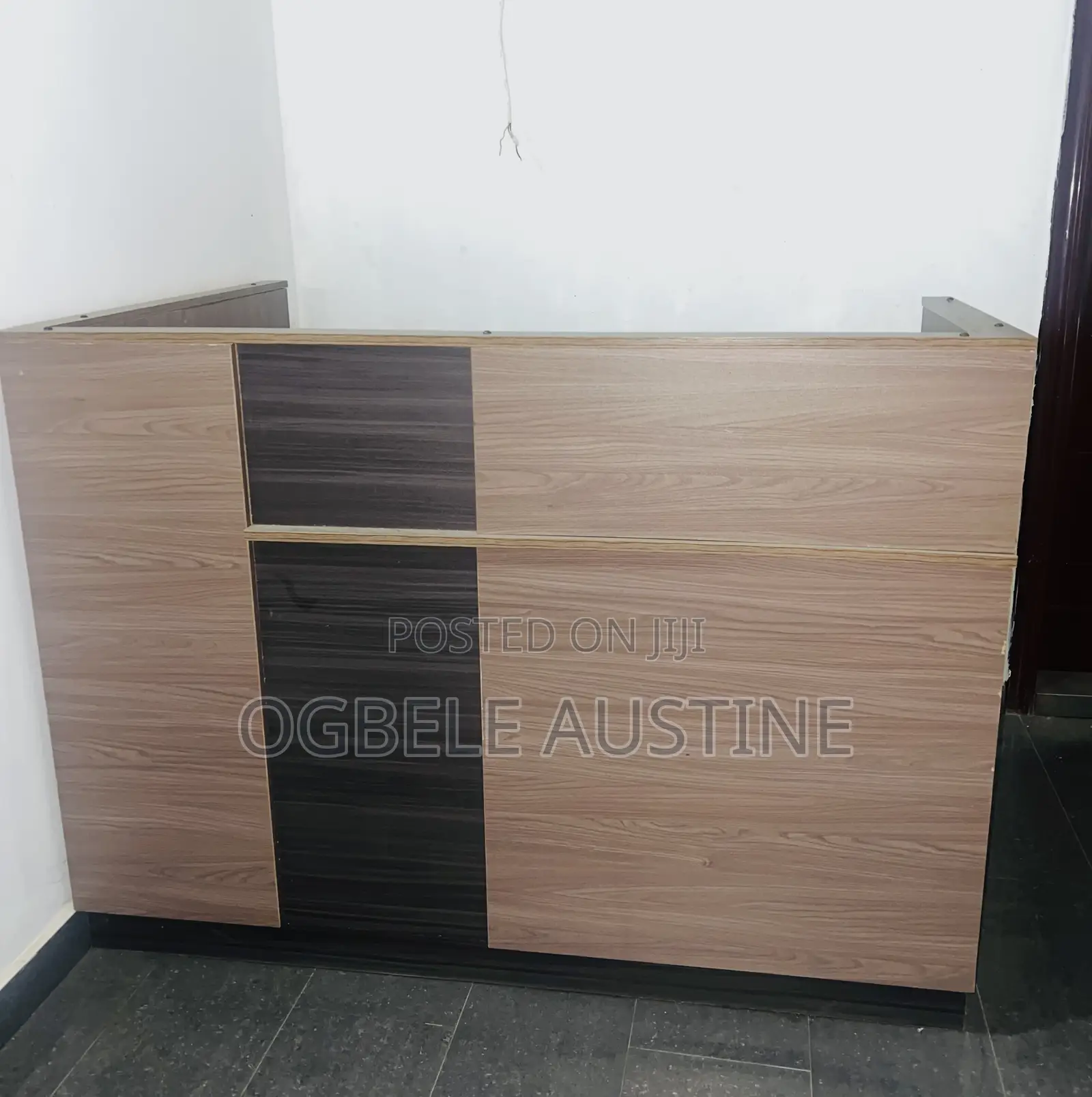 Reception Desk