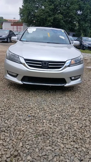 Honda Accord 2.0 Sedan 2012 Silver