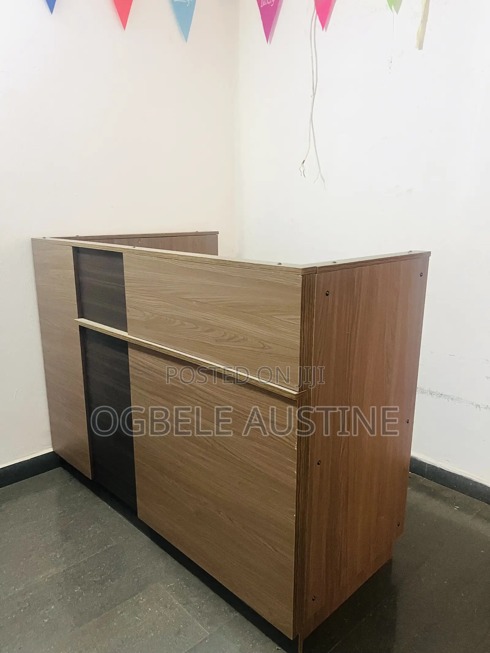 Reception Desk