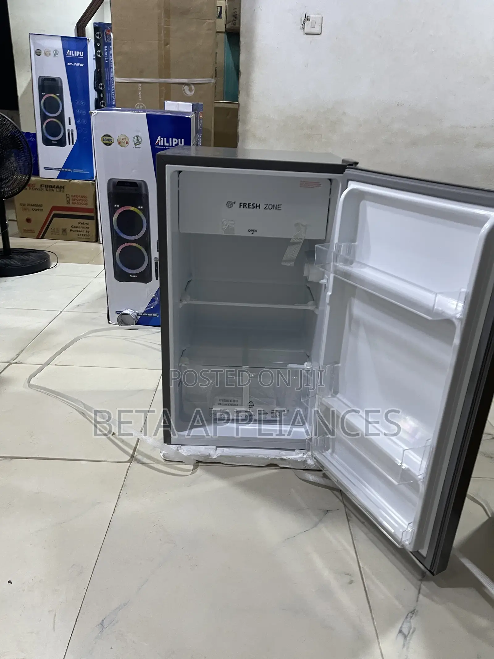 Hisense Silver Compact Refrigerator