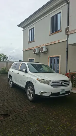 Toyota Highlander 2010 White