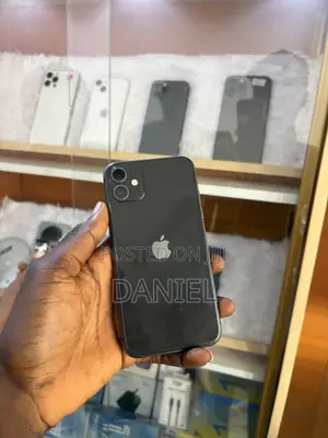 Apple iPhone 11 64 GB Black