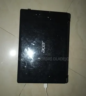 Laptop Acer Aspire 5 8GB Intel Celeron HDD+SSD 250GB