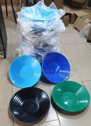 Gold Pawning Pan (15")