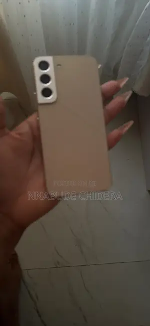 Samsung Galaxy S22 5G 128 GB Gold