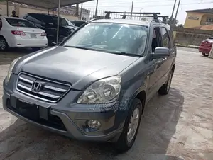 Honda CR-V 2005 Gray