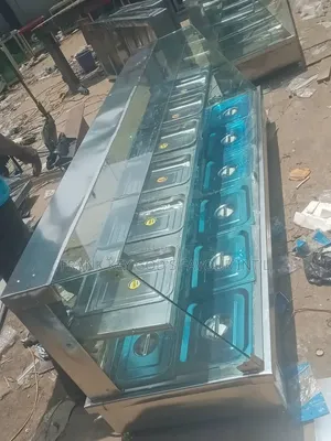 6 Plates Food Warmer Local Made PLS Call 0r Whatsapp