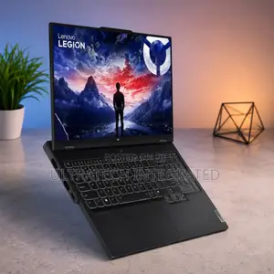 New Laptop Lenovo Legion Pro 7 64GB Intel Core Ultra 9 SSD 2T