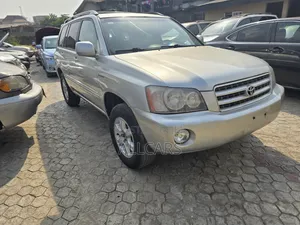 Toyota Highlander 2003 Silver