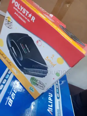 Compact 2-Slice Non-Stick Sandwich Maker With Cool-Touch Handle