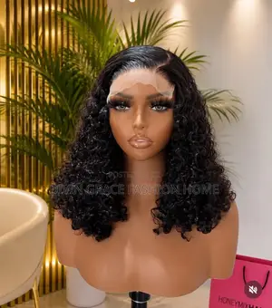 Luxury Hairs