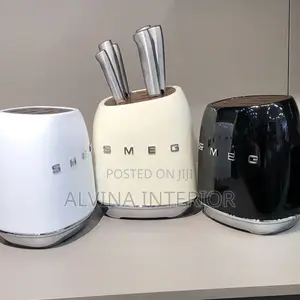 Smeg Knife Set