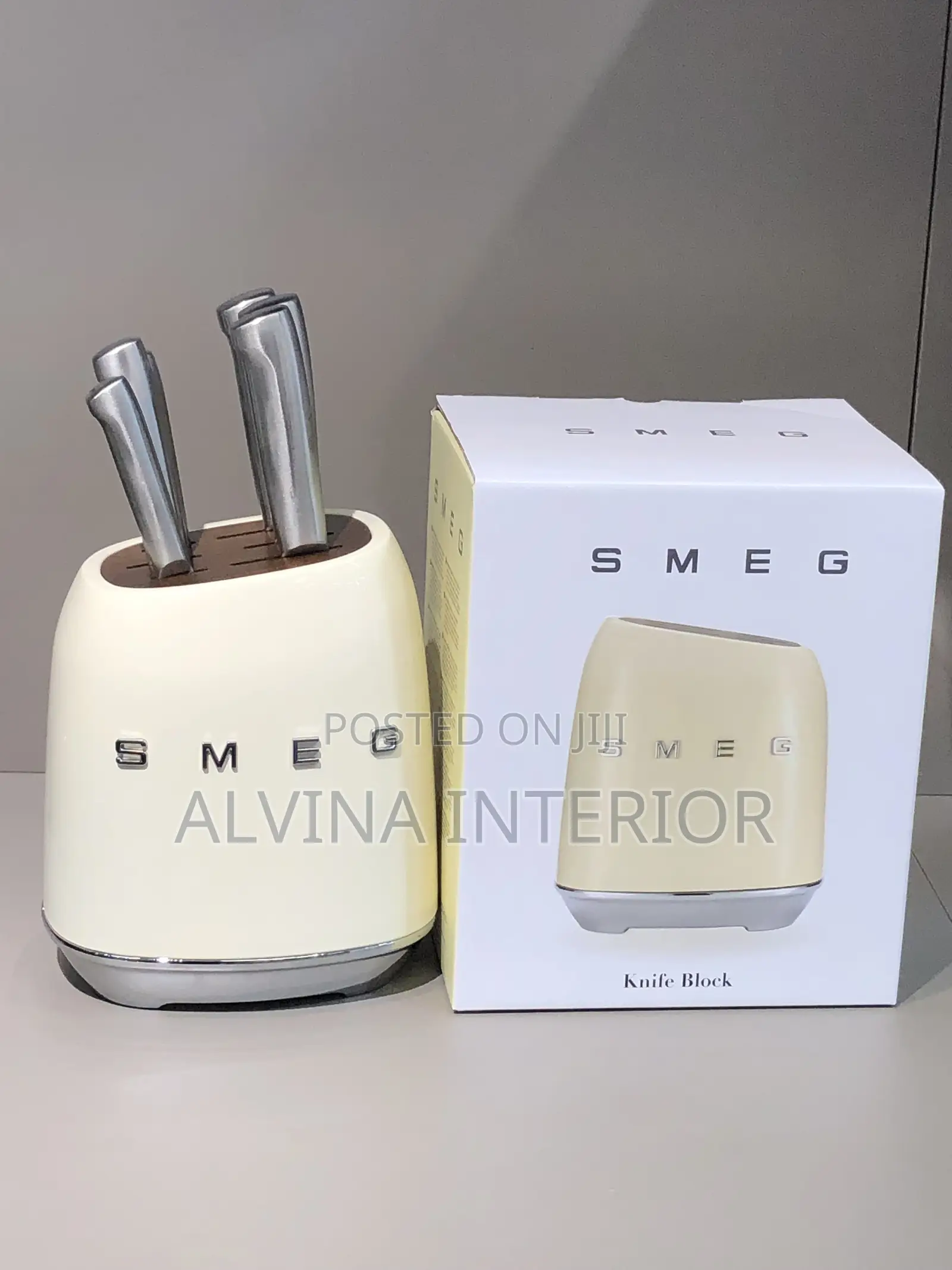 Smeg Knife Set