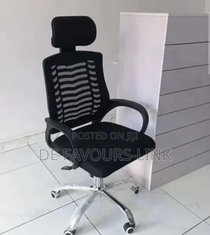 Victory Chair With Head Rest