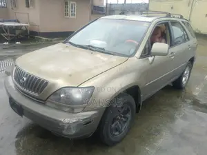 Lexus RX 2002 Gold