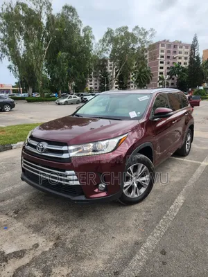 Toyota Highlander 2015 Red