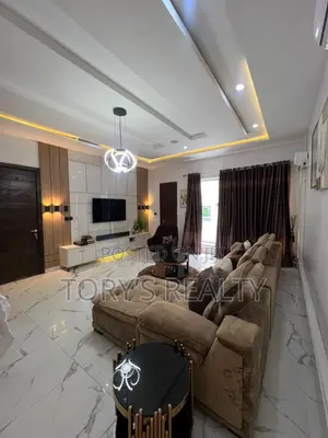 3bdrm Apartment in Ikoyi S.W for rent