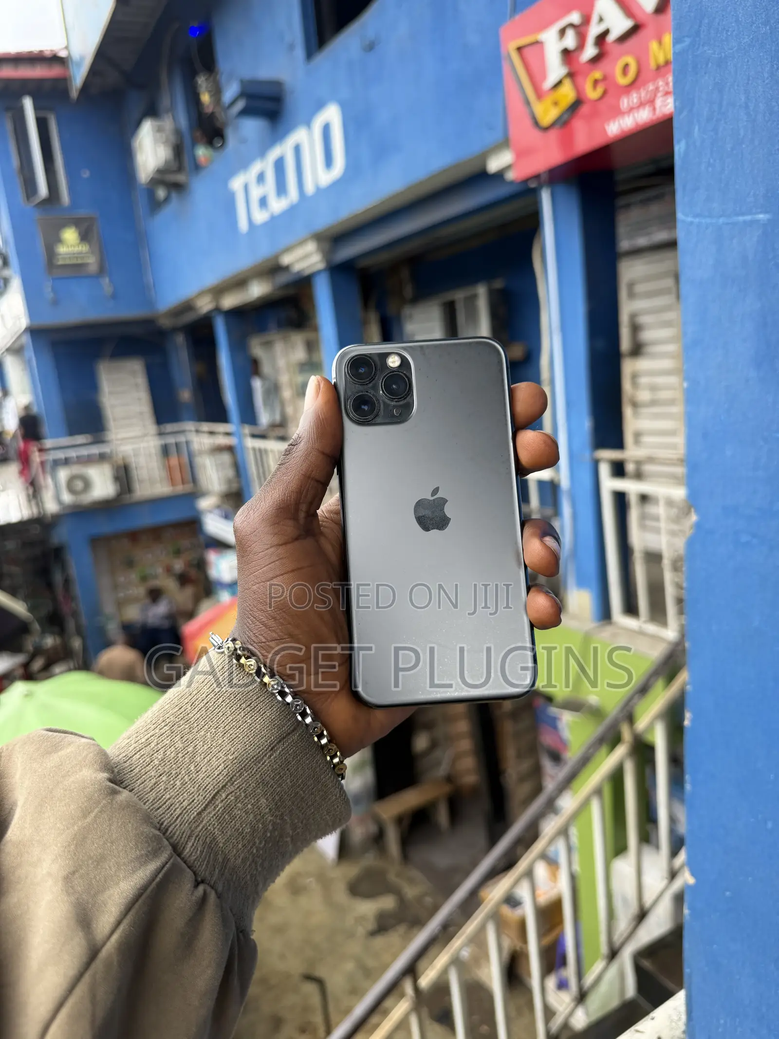 Apple iPhone 11 Pro 64 GB Gray